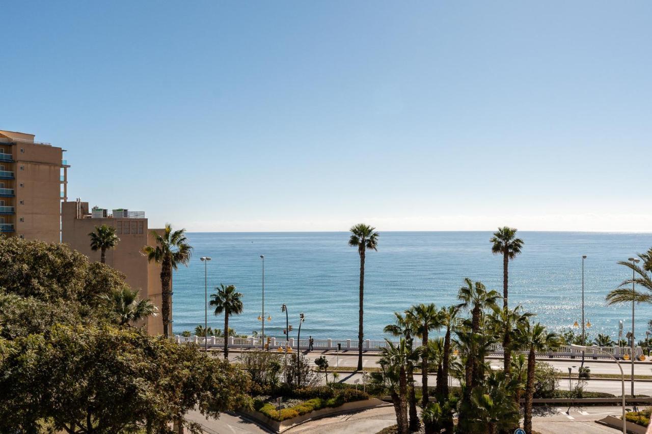 Benalmadena Beachfront Retreat Big Balcony And City Sea Views Apartment Luaran gambar
