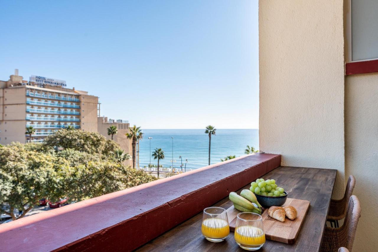 Benalmadena Beachfront Retreat Big Balcony And City Sea Views Apartment Luaran gambar