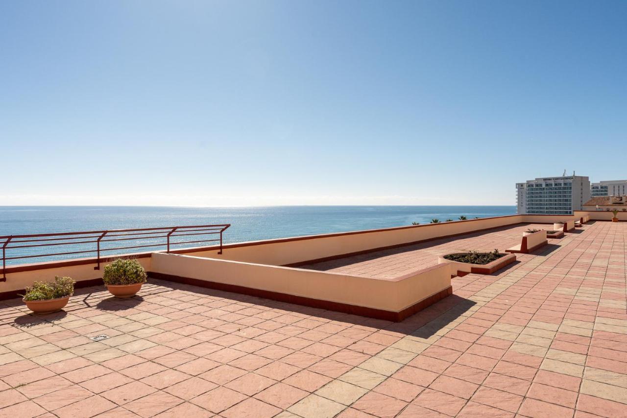 Benalmadena Beachfront Retreat Big Balcony And City Sea Views Apartment Luaran gambar
